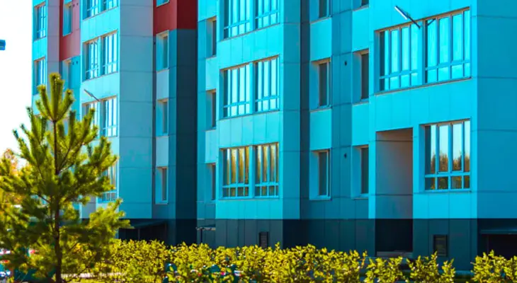 ЖК Кольца зеленая территория во дворе дома