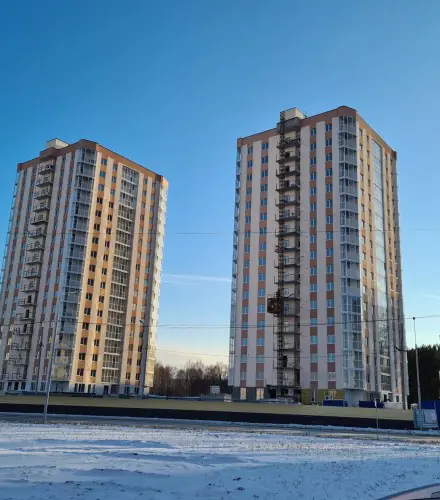 На Петухова