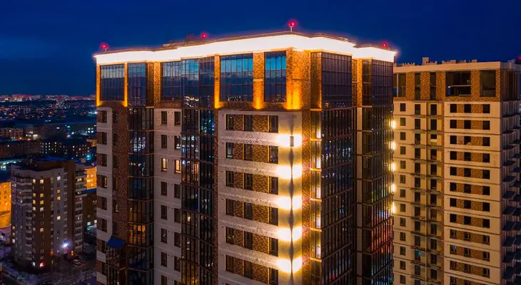 ЖК Расцветай на Гоголя подсветка верхних этажей