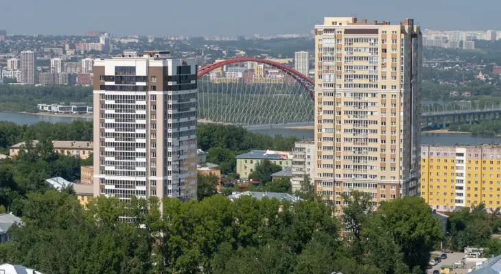 ЖК Сергиев Пассаж вид на Бугринский мост